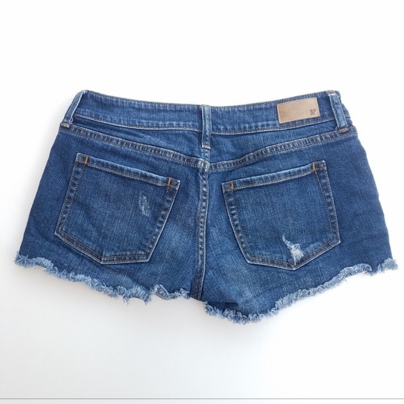 BP distressed Blue denim jean cutoff raw hem shorts size 5 - Picture 2 of 6